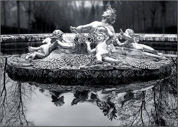'Versailles #1' von Kurt Salzmann